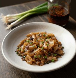 Spicy Garlic Noodles with Eggs